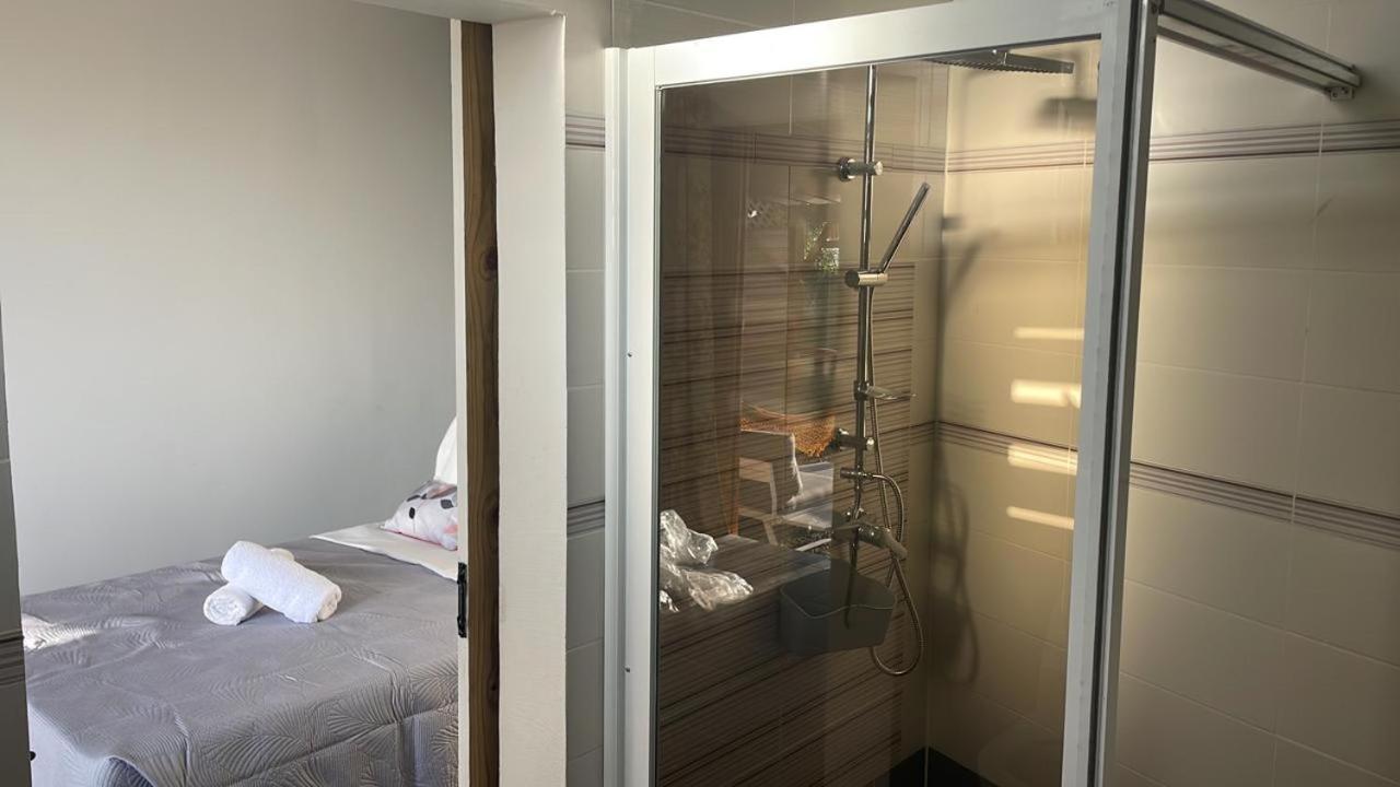 Gite Cosy Vue Mer Vieux-Habitants Ngoại thất bức ảnh