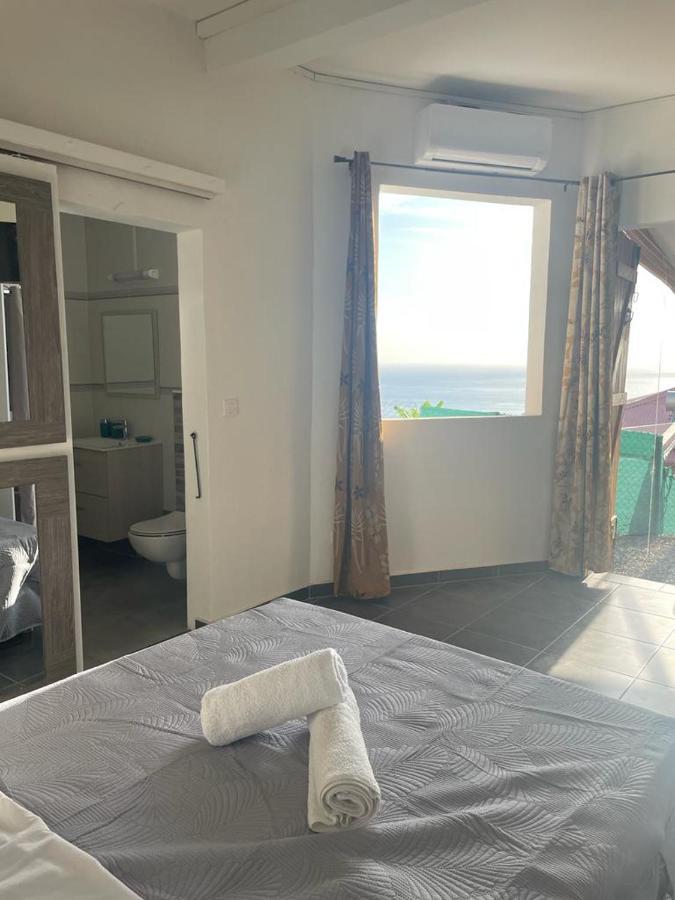 Gite Cosy Vue Mer Vieux-Habitants Ngoại thất bức ảnh